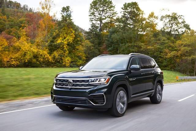 The Volkswagen Atlas vs. Atlas Cross Sport: Which is Right for You?