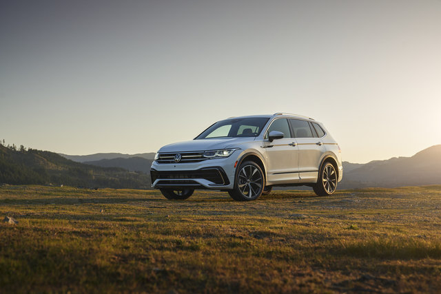 Why the 2024 Volkswagen Tiguan Triumphs Over the Infiniti QX50
