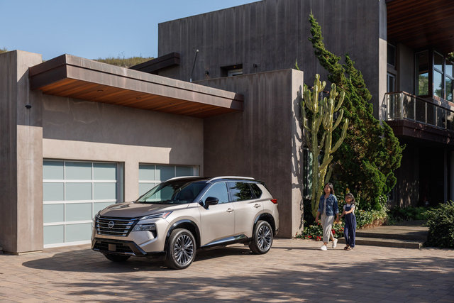 The Superior Choice: Why Opt for the 2024 Nissan Rogue Over the Tucson