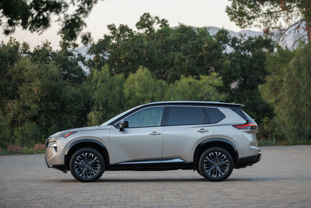 What Makes the 2025 Nissan Rogue Stand Out in Winter Driving