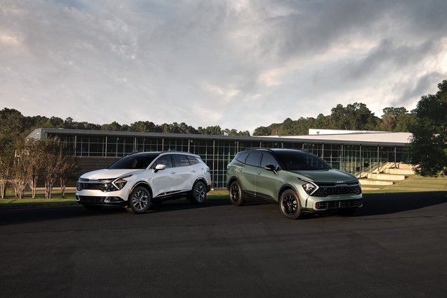 Comparing the 2023 Kia Sportage and the 2023 Nissan Rogue