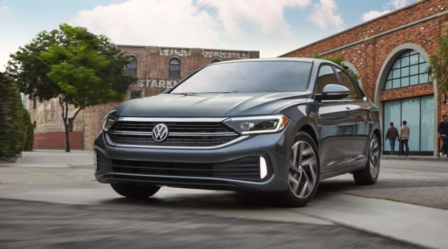 Fuel economy and performance combine in the 2023 Volkswagen Jetta