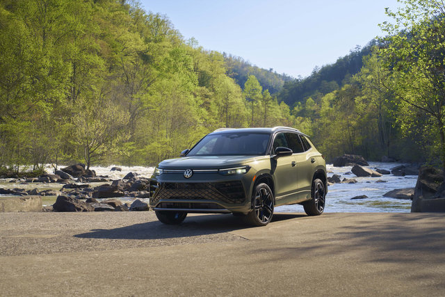New 2026 Tiguan Turbo Tops VW Lineup with Premium Performance