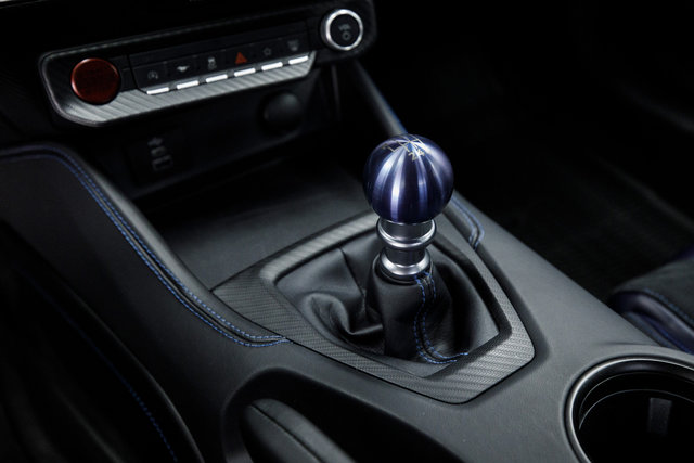 Reinforced Menacing Appearance: The Colours and Materials of the Mustang Dark Horse