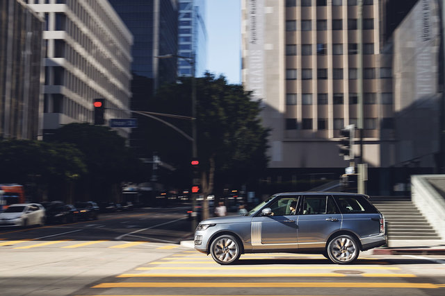 Should You Buy a Pre-Owned Range Rover?