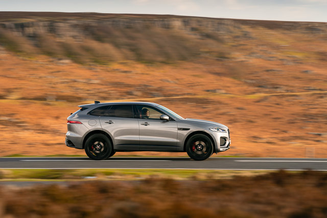 Five Reasons Why a Pre-Owned Jaguar F-Pace is the Perfect Choice for Discerning Drivers