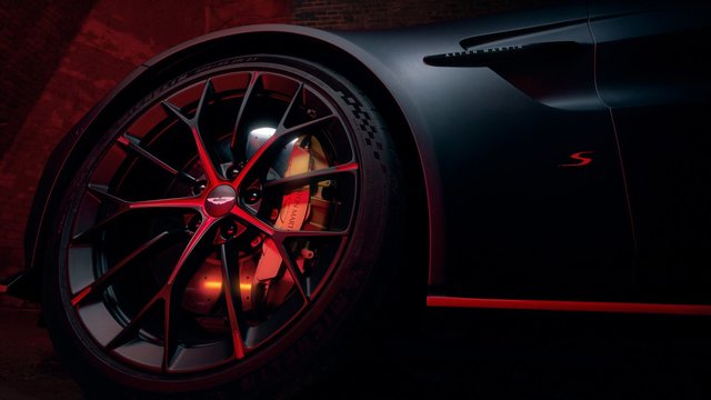 Every Wheel Option You Can Order on the 2026 Aston Martin Vantage