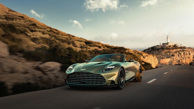 Comment la Vanquish conjugue 824 ch et le raffinement du « grand tourisme »