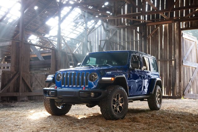 Downtown Chrysler Dodge Jeep Ram In Toronto 21 Jeep Wrangler Unlimited Spotlight In Toronto On