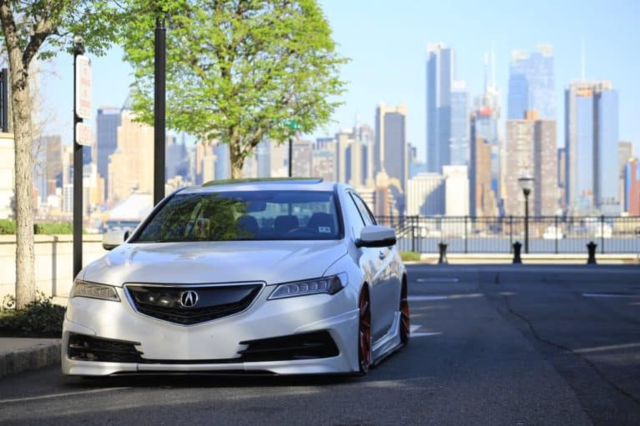 Comparing a CPO Acura from a Standard Secondhand Car