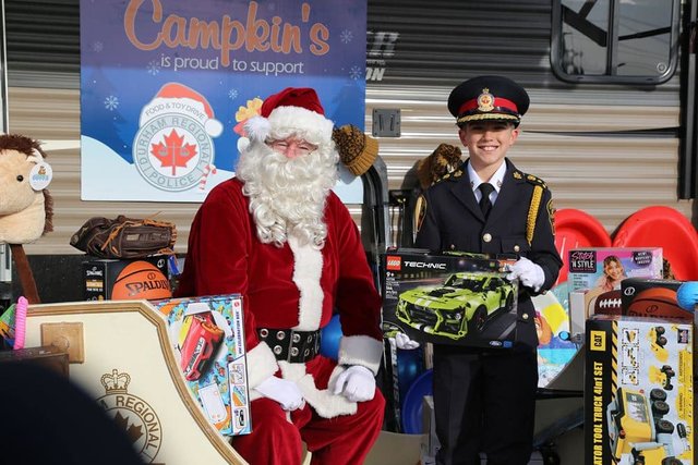 Midway Nissan Is A Durham Regional Police’s Food and Toy Drive Drop Off