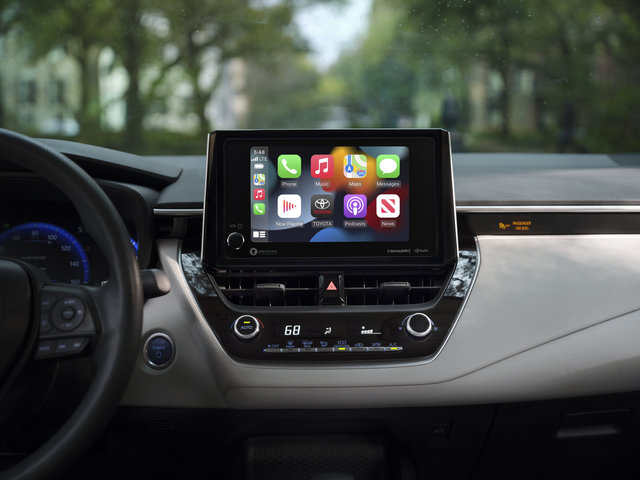 A look at the new infotainment system in the 2023 Toyota Corolla