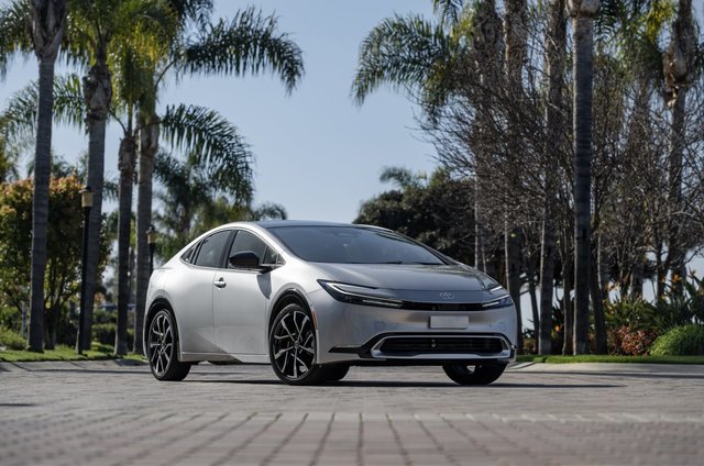 The 2024 Toyota Prius Prime Engine Garners Wards Auto's Top 10 Spot for 2023