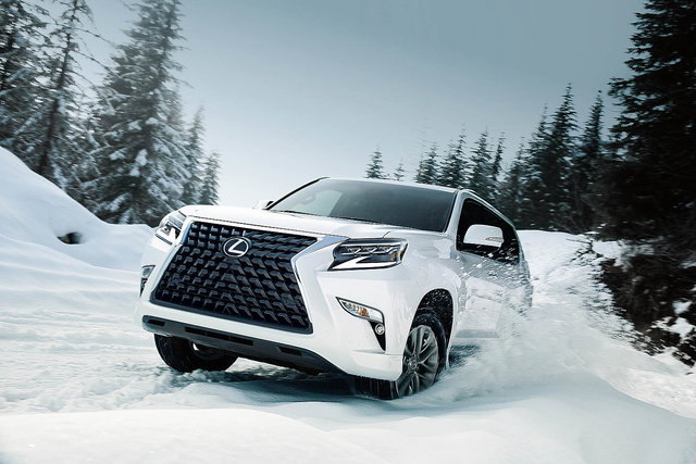 Maximizing Your Lexus' Fuel Economy During the Winter Months