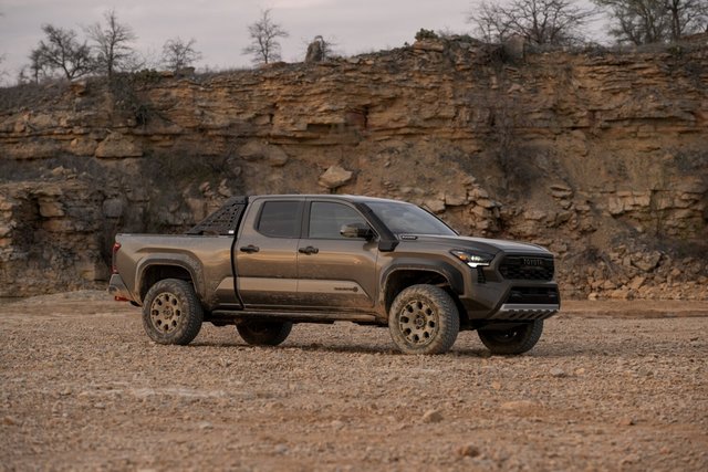 2024 Toyota Tacoma i-FORCE MAX Hybrid Introduced