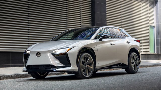 The Complete 2026 Lexus RZ Buyer's Guide for Ontario Shoppers