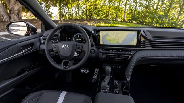 4 Connectivity Features That Modernize the 2026 Toyota Camry’s Cabin Experience