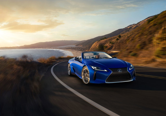 Here is the new Lexus LC 500 Cabriolet