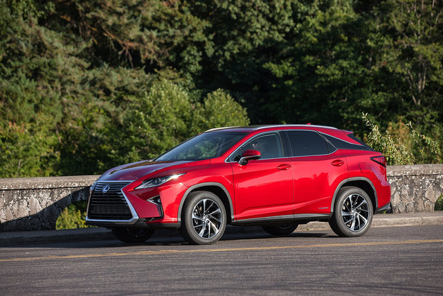 Why Trust A Pre-Owned Lexus RX