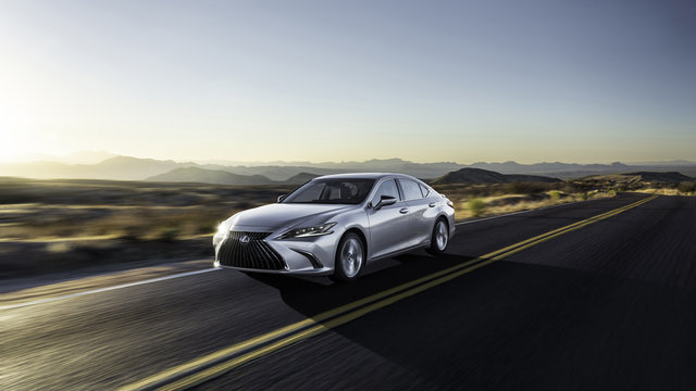 The 2022 Lexus ES is Perfect for Winter