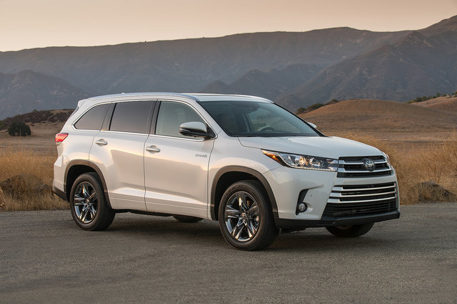 Space for the Whole Family With the 2019 Toyota Highlander
