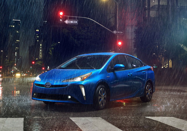 The 2019 Toyota Prius Will Have All-Wheel Drive