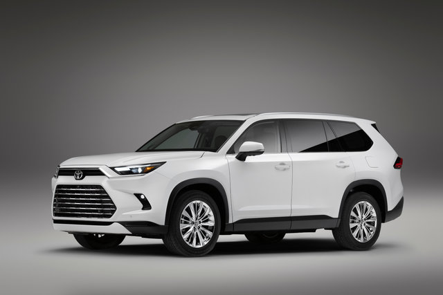 De nouvelles informations sur le Toyota Grand Highlander 2024, y compris sur les versions et l'espace intérieur