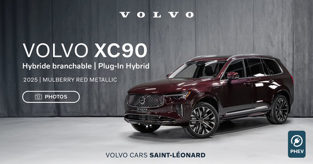 Le nouveau Volvo XC90 2025.5 hybride branchable ROUGE MULBERRY MÉTALLIQUE - Photos