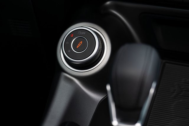 Decoding the 2025 Alfa Romeo Tonale PHEV: How DNA Modes Work