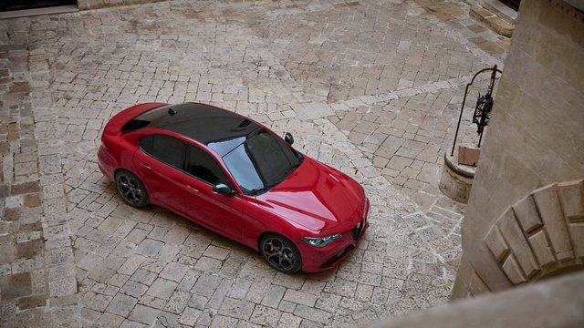 5 Reasons the 2026 Alfa Romeo Giulia Is Ready for a Canadian Summer Road Trip