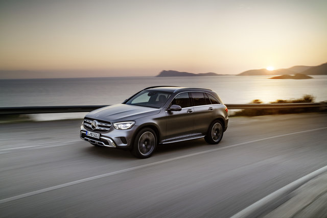 Trois façons dont le Mercedes-Benz GLC 2022 se distingue du Lexus NX