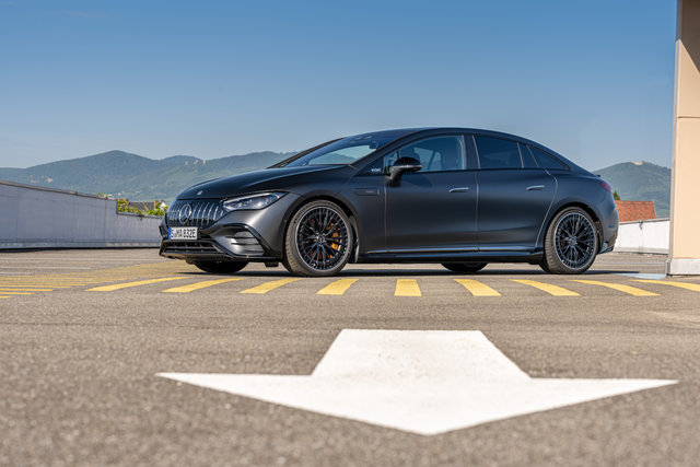 Berline électrique Mercedes-AMG EQE 4MATIC+ 2023 : la nouvelle génération de performances AMG