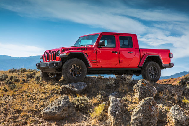 Le Jeep Gladiator 2023 vous fait vivre des sensations fortes en plein air