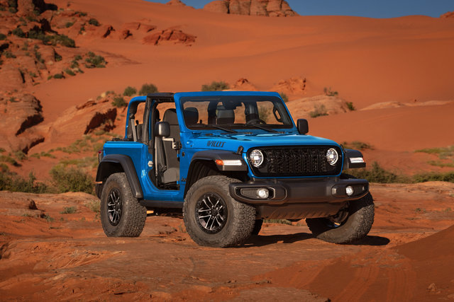 2024 La Jeep Wrangler présente un ensemble de pneus d'usine de 35 pouces pour une conduite hors route améliorée