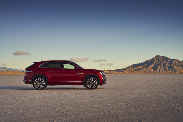 La précision allemande triomphe : la formule gagnante du Volkswagen Atlas Cross Sport 2023 face au Chevrolet Blazer