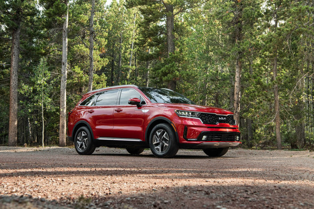 Kia Announces the 2023 Sorento HEV