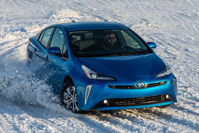 Quelques conseils sur les pneus d'hiver pour votre Toyota