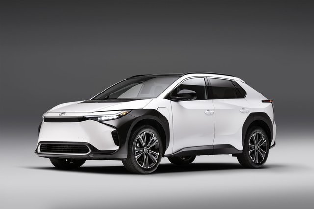 Pourquoi acheter un nouveau Toyota bZ4X 2023 électrique?
