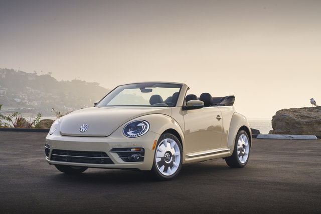 A Look at the Pre-Owned VW Beetle: The Perfect Convertible for Your Summer Adventures