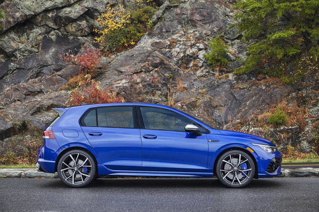 Unveiling the 2024 Volkswagen Golf R: A Winter Warrior on Wheels