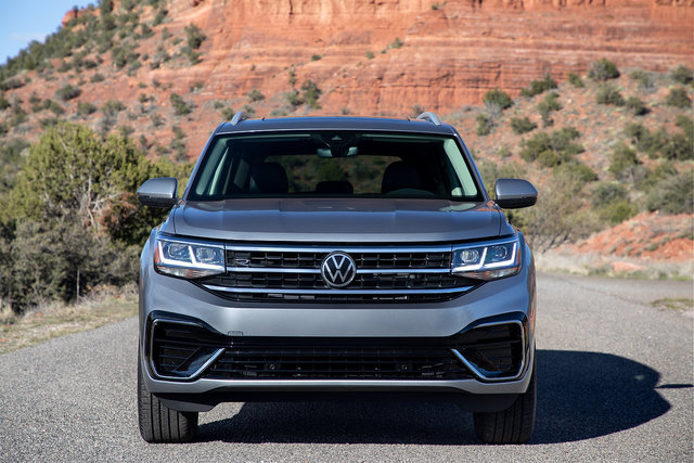 2021 Volkswagen Atlas vs. 2021 Ford Explorer: Discover the Value of the Atlas