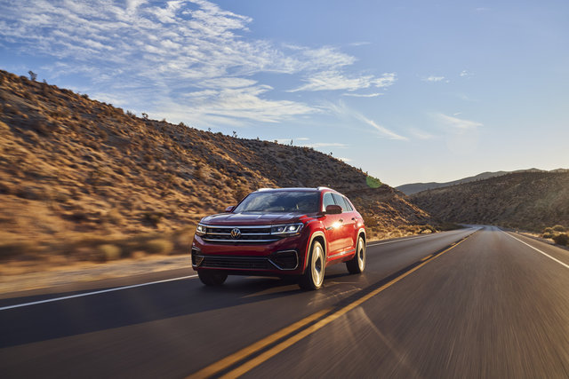 Three Reasons to Buy a 2021 Volkswagen Atlas Cross Sport This Summer