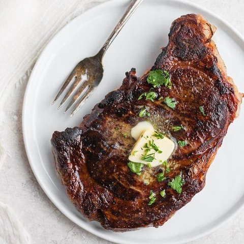 Check out the Places to Get a Delicious Steak in Lethbridge, AB!