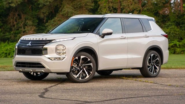 What Makes the 2022 Mitsubishi Outlander an Affordable SUV?