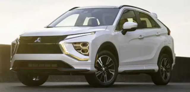 Is the 2024 Mitsubishi Eclipse Cross efficient for daily commuting?