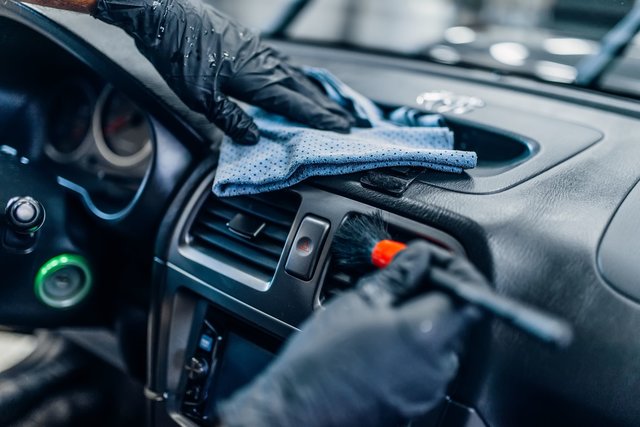 How Can I Minimize Wear and Tear in my Vehicle?