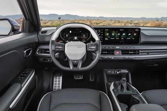 2025 Kia K4 Dashboard Technology: User-Friendly Features Explained