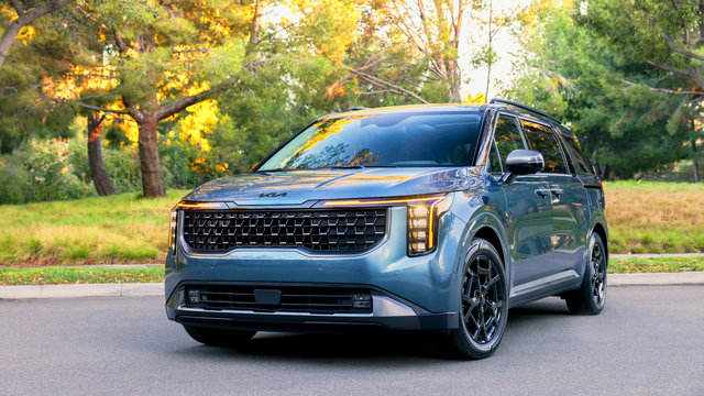 3 Ways the 2026 Kia Carnival Keeps Kids Entertained During Long Commutes