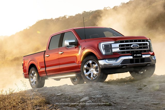 Face-à-face | Le Ford F-150 2023 contre le Chevrolet Silverado | Ford Canada