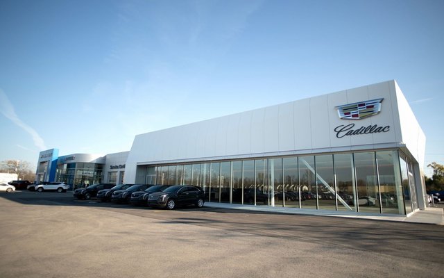 Cadillac Ile-Perrot remporte plusieurs prix dans la catégorie des meilleurs concessionnaires de Montréal par Best of Montreal!